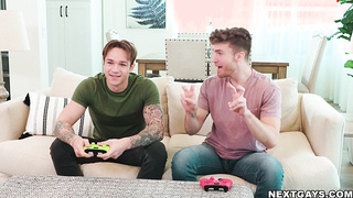 Jayden gor aroused by Carter