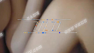 5477 오늘 어땠어 여친 생리기간 참느라 쌓여있던 정액 연속분출 !! 2 Korean 텔레 UBE892