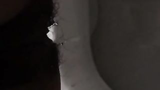 Japanese Dark-Hued Puss Piss.广东汕头陈式娟给你上生理课啦,谁说女人不能站着尿?