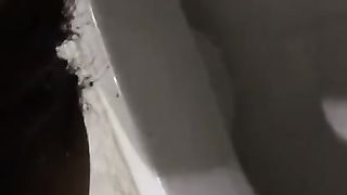 Japanese Dark-Hued Puss Piss.广东汕头陈式娟给你上生理课啦,谁说女人不能站着尿?