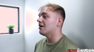 Stepbrother on his knees eating stepsis pussy