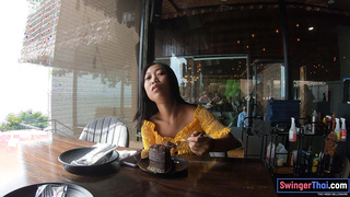 Teen girlfriend from Thailand dirty sex