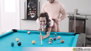 Playing pool with beautifl MILF Freya