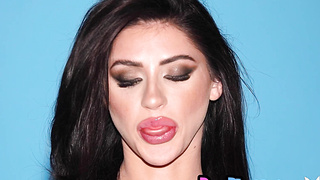 Big butt Kassie Lee posing in lingerie