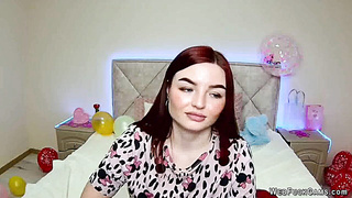 Redhead webcam girl NicolPot performing solo for fans