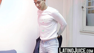 LatinoJuice.com - Jock homo Jonas Matt wanks dick while bred hard by Felipe