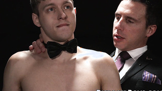 DisposedBoys.com - Muscular Marko Cain drilled hard the sweaty asshole of young Noah White