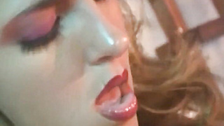 PussyCatsLatex.com - Vintage vixen gia's latex dildo encounter