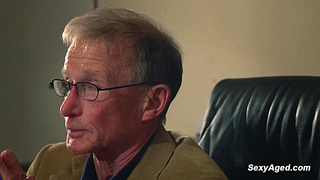 Old employer fucks blonde babe