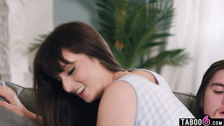 Free use arrangment with MILF stepmom