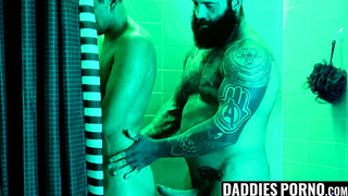 DaddiesPorno.com - DILF seduces stepson in the shower during a hot summer day