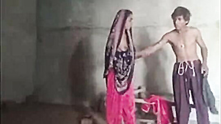 Indian girl Shows her Pussy Fucking 2