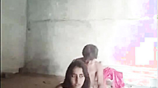 Indian girl Shows her Pussy Fucking 2
