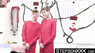 StepsonXXX.com - Tempting twink Levi Rhodes shoots out cum after preparing for their photoshoot