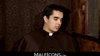 MaleIcons.com - Tommy Defendi's big cock stretching Lance Hart's ass in a passionate encounter