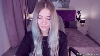 Busty Ukrainian teen flashes pussy