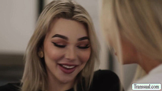 Busty real estate agent gets fucked in the house