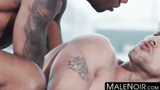 MaleNoir.com - Jacen Zhu's giant BBC stretches tight asshole to the max