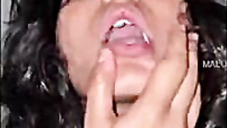 Cute Indian Girl Show Boobs Part 2