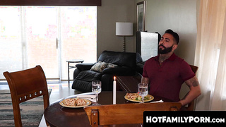 HotFamilyPorn.com - Johnny Hunter moans during hot bareback sex session