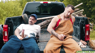 Zack Mackay and Tito Patron jerking off