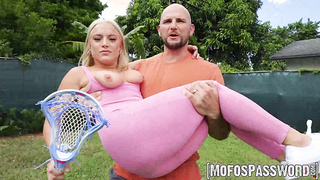 Thick blonde Mimi Monet devours massive dick before getting jizzed on