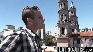 LatinoJuice.com - Skinny teen Edipo Rey gobbles straight Latino Ayun big dick