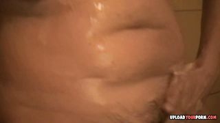 Super-Naughty gf takes a bathroom while on camera