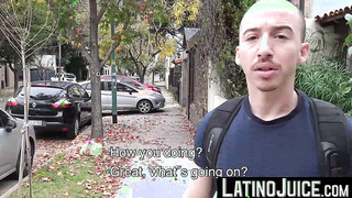 I pay this tattooed hung Manu so I can touch his well built body and stroke his cock