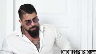 Brawny stepdad tricks son in dating app for a bareback fuck