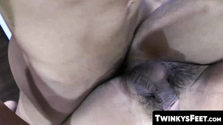 TwinkysFeet.com - Amateur horny twinks Joshua and Josh suck each other's feet and cum hard