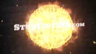 Naughty Hunk Hogan gets hand fisted before Jhon Thomas penetrates his ass with monster dildo