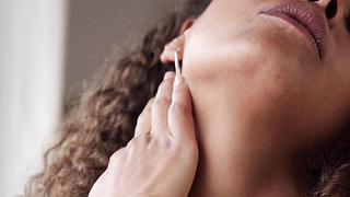 Ebony teen shows all her little secrets