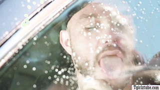 TS babe Emma Rose give extra service to customer