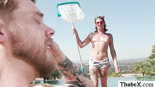 Rich dude distracted by TS pool cleaner and bang her