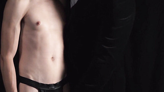 Hunk daddy Max Sargent buried his big cock deeply into the smooth ass of Austin Young