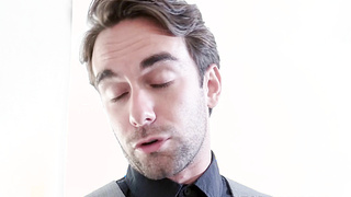 Rich MILF Silvia Saige finds happiness in her sweet interns cock