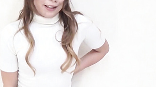 NipponPissTV.com - Japanese lady makes a big pool of piss on the floor in public