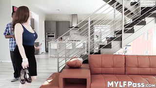 Busty MILF Alex Chance sucks BBC before doggystyle fucking