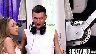 Petite gym babes threesome anal sex