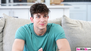 Joyful stepsister fucks big cock stepbro