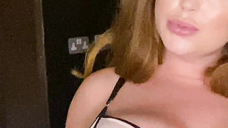Leaked OnlyFans - British BBW Lucy Vixen Is Teasing Before Rough Fucking