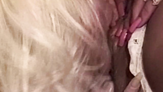 Dykes cum hard when they finger fuck and toy their assholes