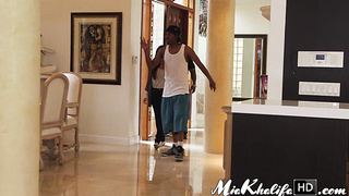 Horny Muslim babe Mia Khalifa pussy stretched by hard BBC