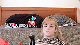 OnlyFans Leaked - Busty Teen Mei Kitsune Cant Restrain Herself From Masturbating