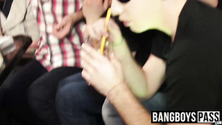 Turned on dudes blowing dicks during group party oral time