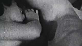 Classic MILF sucks dick before doggystyle retro fucking