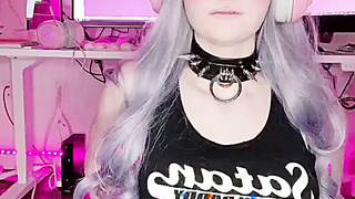 Exposed OnlyFans - Naughty Gamer Girl Amber Kawaii Creampies Her Pussy Solo