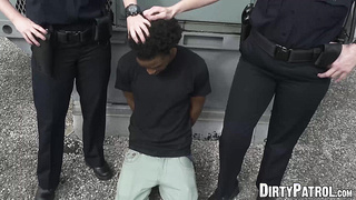 Kinky MILF policewoman eaten out in IR outdoor threesome