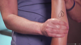 Big tits TS Avery Lust analed by her cute masseur